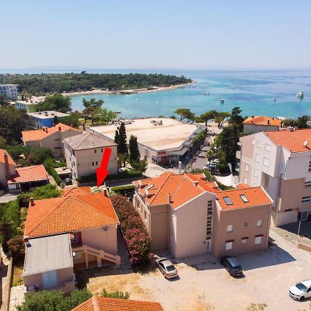 Apartment And Rooms Amenka Novalja Εξωτερικό φωτογραφία