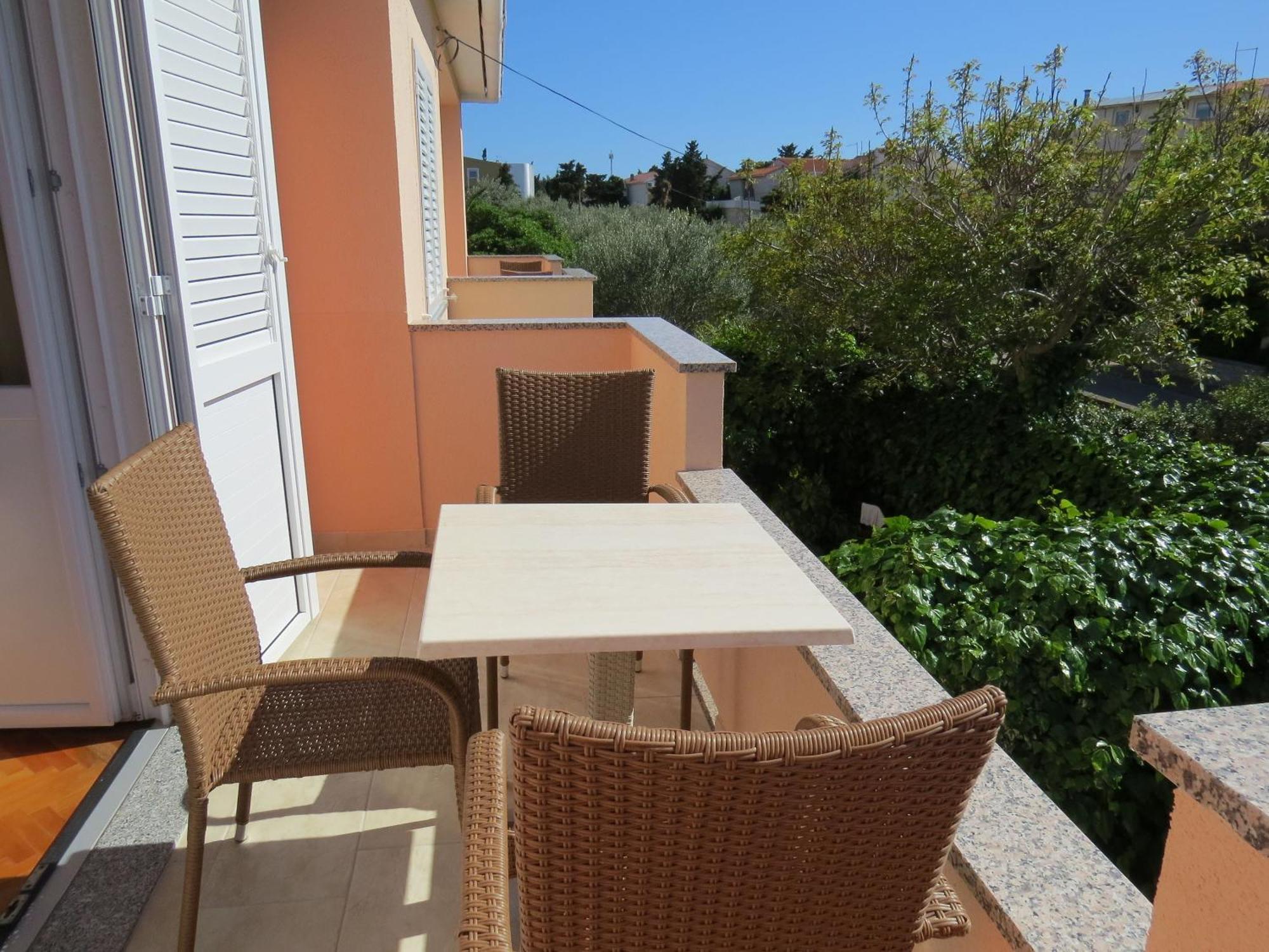 Apartment And Rooms Amenka Novalja Εξωτερικό φωτογραφία