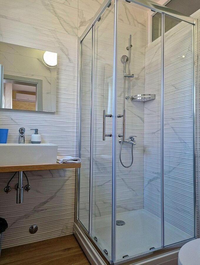Apartment And Rooms Amenka Novalja Εξωτερικό φωτογραφία